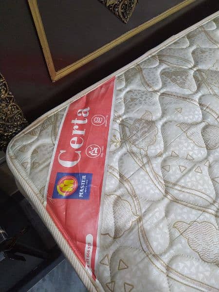Queen size bed with mattress and a single bed 5