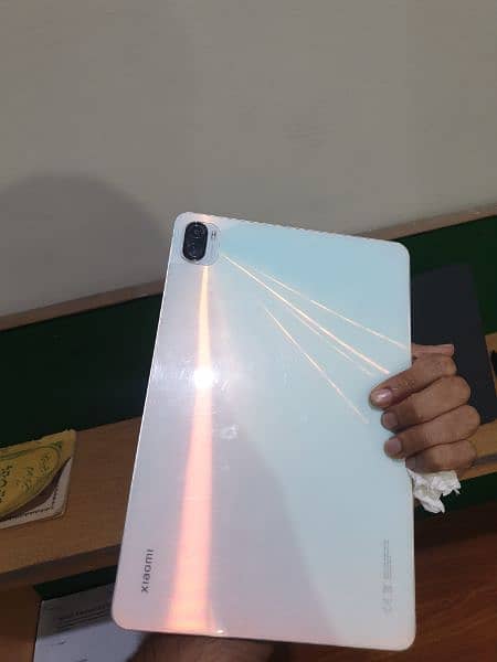 xiaomi mi pad 5 with smart pen and magnetic cover 4