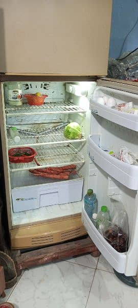 Pel Refrigirator for sale in good condition 1