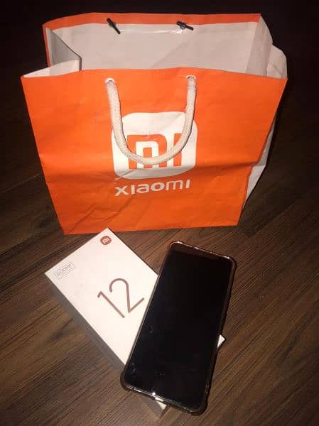 Xiaomi 12T Pro 12+4/256 Full Box Exchange only with iphone 3