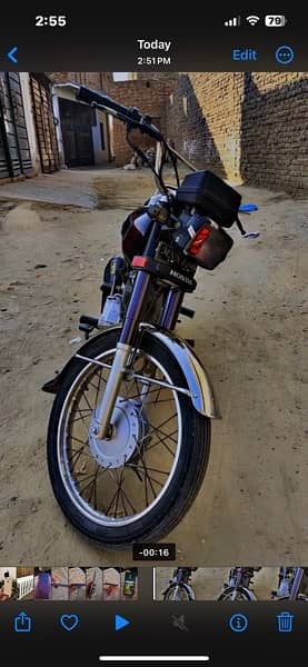 Cg 125 black multan number 17 model tire all ok only one month used 1