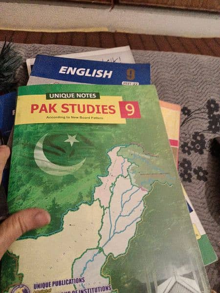 10/10 condition 9th class course and tips books 7