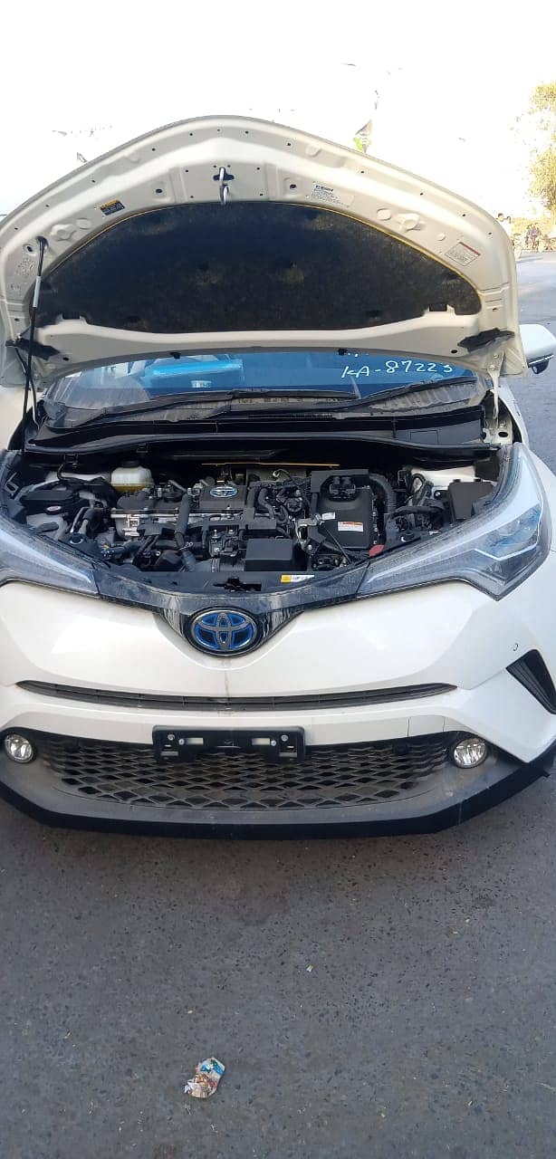 Toyota C-HR G-LED 2018 8