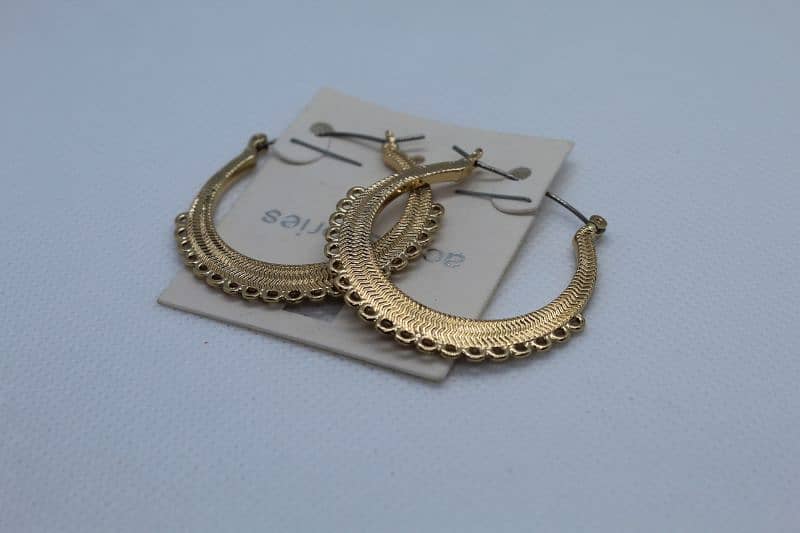 New Imported Fashion Earrings for Sale 3