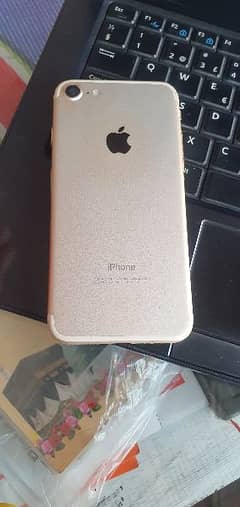iphone 7  non pta 128gb with chargr only