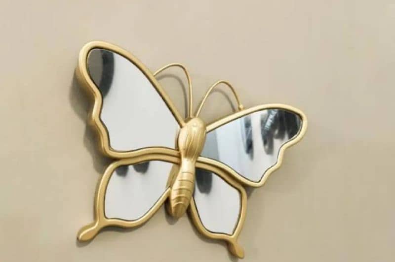 3pcs Butterfly Wall Hanging Beautiful Mirror Set For Sale. 1