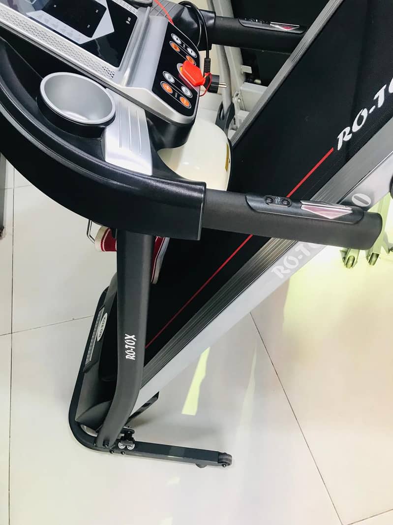 treadmill /running machine / Fitness Machine / Exercise Machine 8
