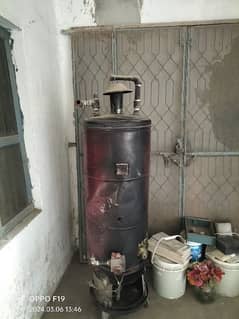 Used Gas Geyser, Working Condition 40 gallan