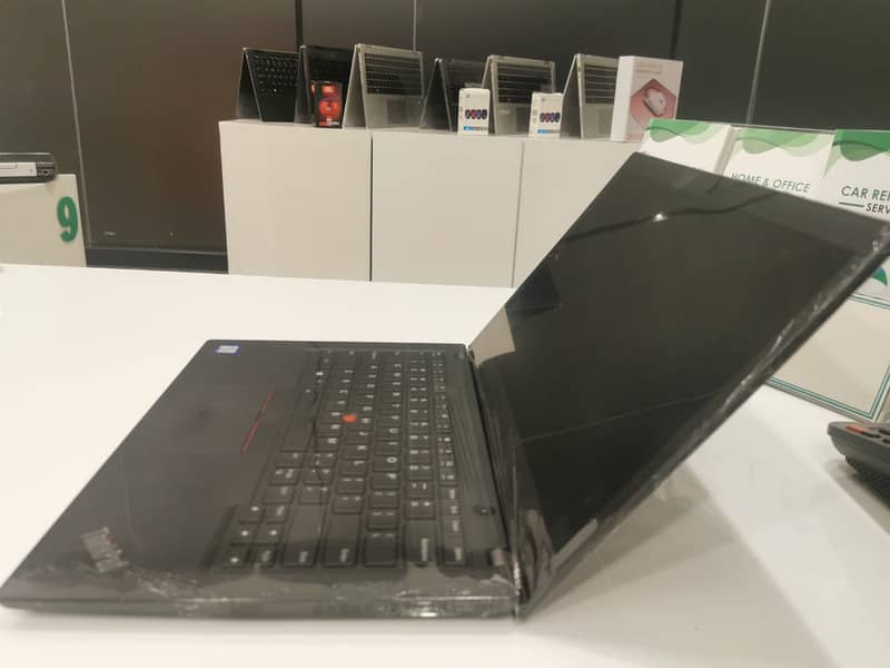 ThinkPad Lenovo T490s 16GB Ram T490s Core i5 / i7  8th Generation 1