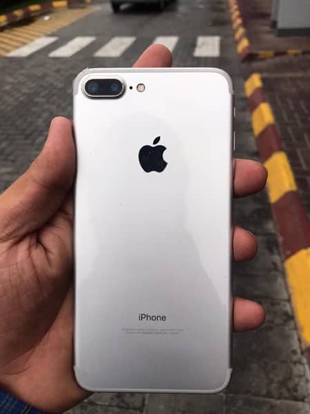 IPhone 7plus 128gb Pta Approved 1