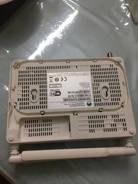 Huawei Gpon RF Router EG8247H5 2