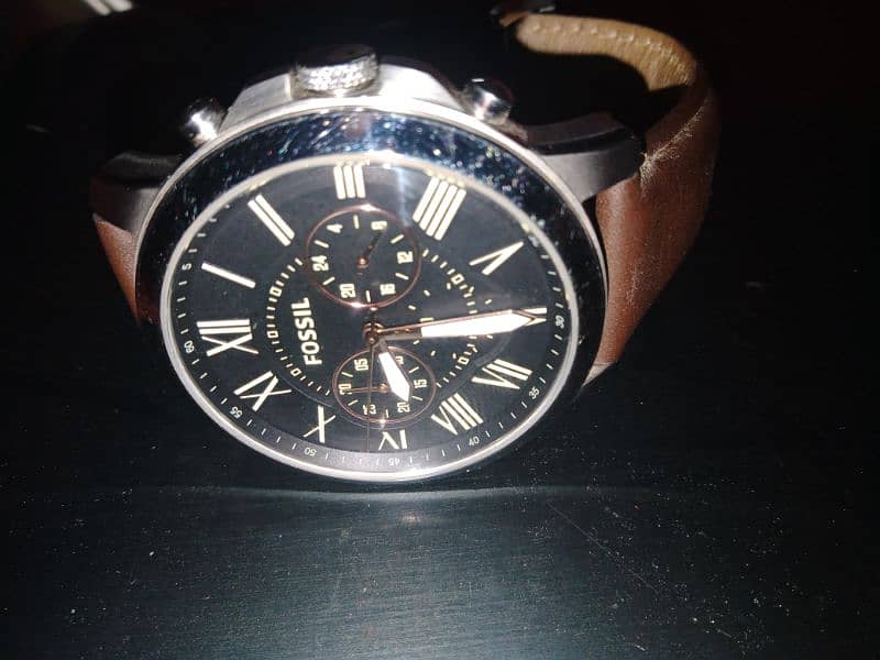 Fossil Branded Watch Is For Sell At  lowest Price  10/10 Condition 5