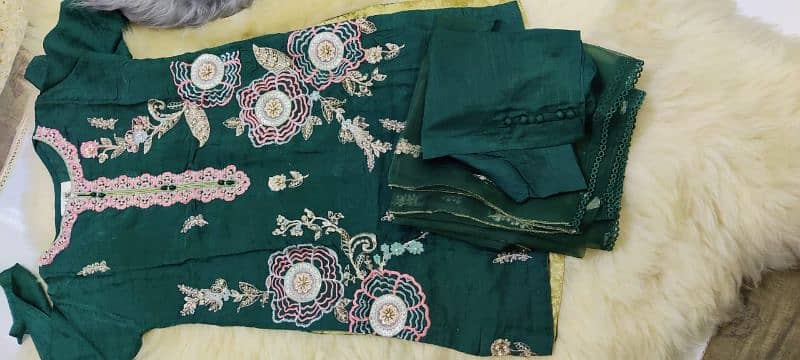 Fancy 3 piece suit in dark green color 03224604090 4