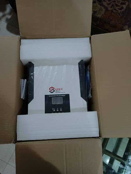 SOLAR MAX /  INVEREX / SOLAX / HUAWEI / SAKO SOLAR HYBRID INVERTERS 10