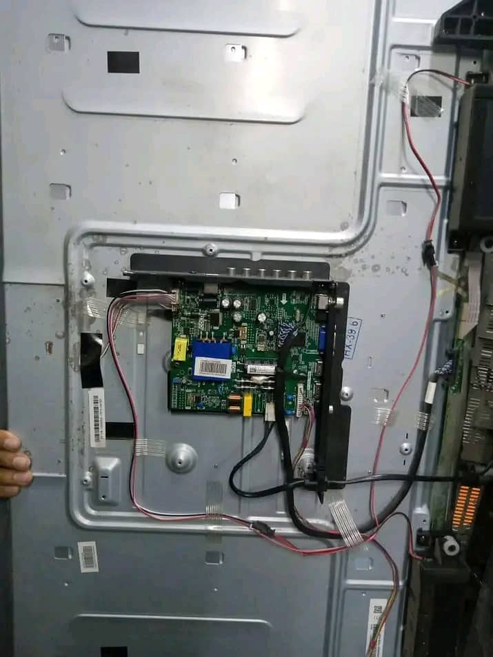 LCD. LED. Tv. Repairing All Karachi 03332613082 Call. Home Services 4