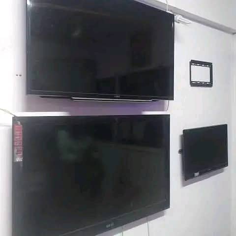 LCD. LED. Tv. Repairing All Karachi 03332613082 Call. Home Services 5