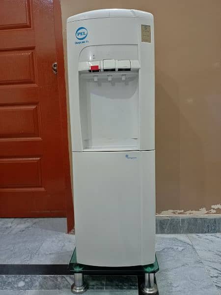 PEL water Dispenser 0