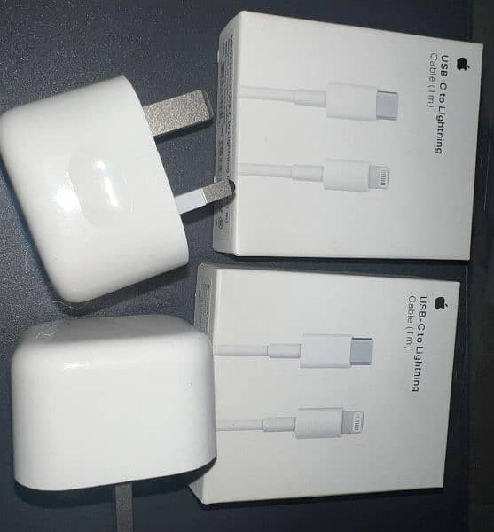 2x Original iPhone 20W Type C Chargers + Cables 5