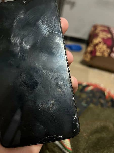 one plus 6t for sale 10/10 Little Scrthes on panel! 3