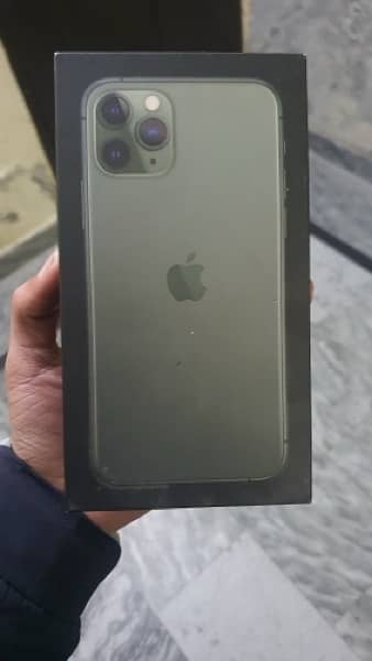 iphone 11pro pta approved 64gb with box 5
