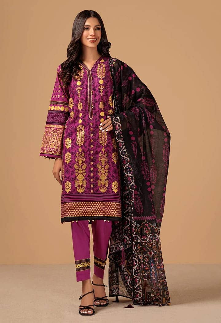 Branded Ladies Stitched & Un Stitched Suits Available 2024 Collection 3