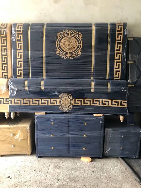 Bed / bed set / double bed / king size bed / poshish bed / bedroom set 15