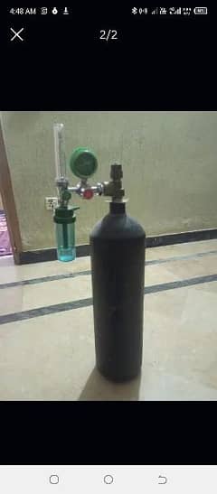oxygen cylinder with complete accessories