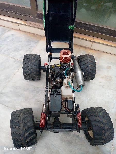 rc nitro mad force truck 3