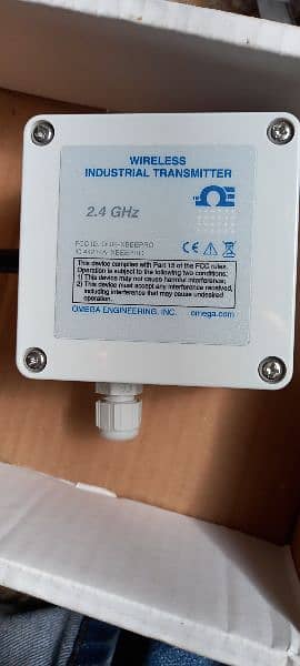 industrial UW Series Wireless Temperature and Humidity Transmitters 0