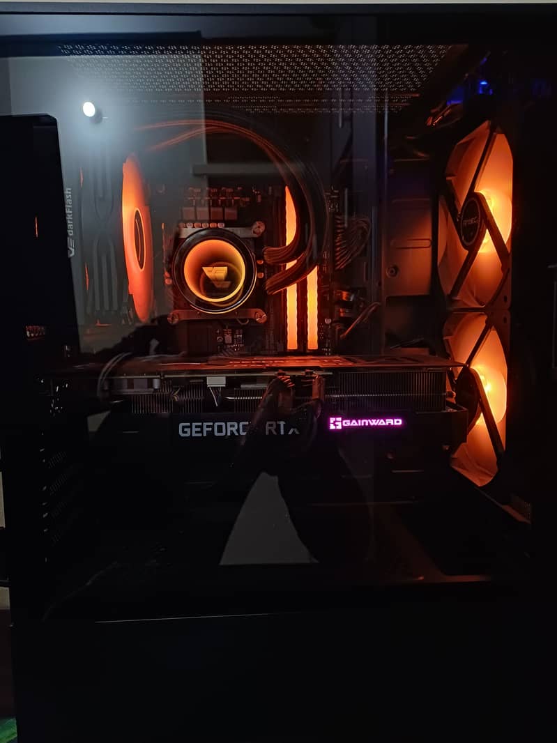 Selling my recently custom built high end gaming PC. 1