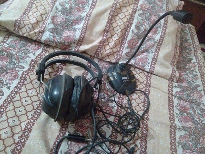 Sony digital reference headphones 4