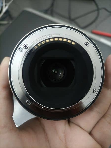 Tamron 20mm f-2.8 For Sony e-mount 4