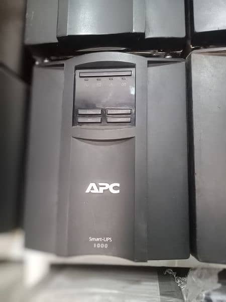 APC smart Ups 1kvA 750watts 24v pure sine wave ups 6