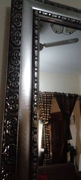 Very beautiful heavy big Arcylic Mirror Available 03335138001 4