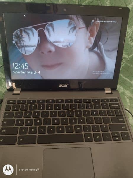Acer Slim Chroombook Smart laptop Windows operating 1