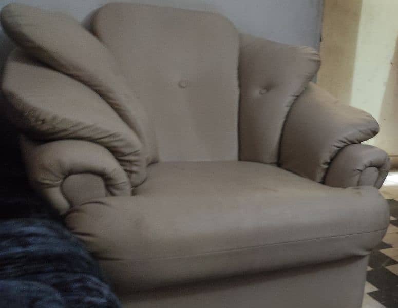 luxury style Sofa Set For Sell 2