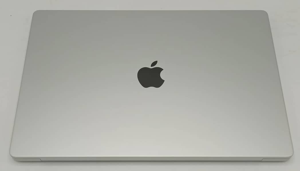 MacBook Pro 2021 M1 Pro Chip 16 Inch 16/32GB Ram MacBook 10/10 M1 Pro 1