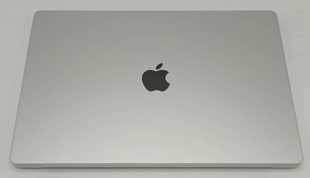 MacBook Pro 2021 M1 Pro Chip 16 Inch 32GB/512GB MacBook 10/10 M1 Pro 1