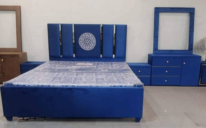 bed set/side tables/devider/wardrobe/bed dressing table/almari 10