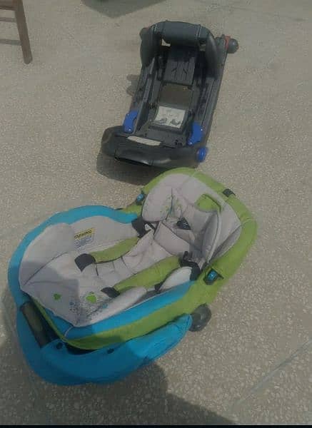 Baby carry cot and car seat 2 in 1 2