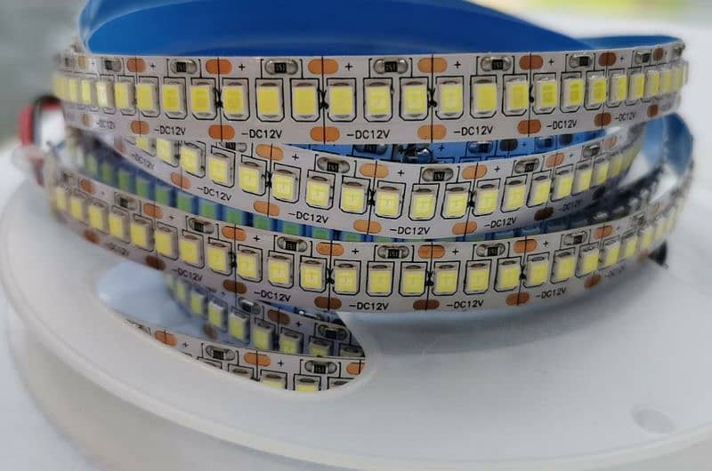 LED Strip Light 2835 240LED per Meter 5meter in 12v 0