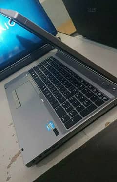 hp core i5 laptop 0