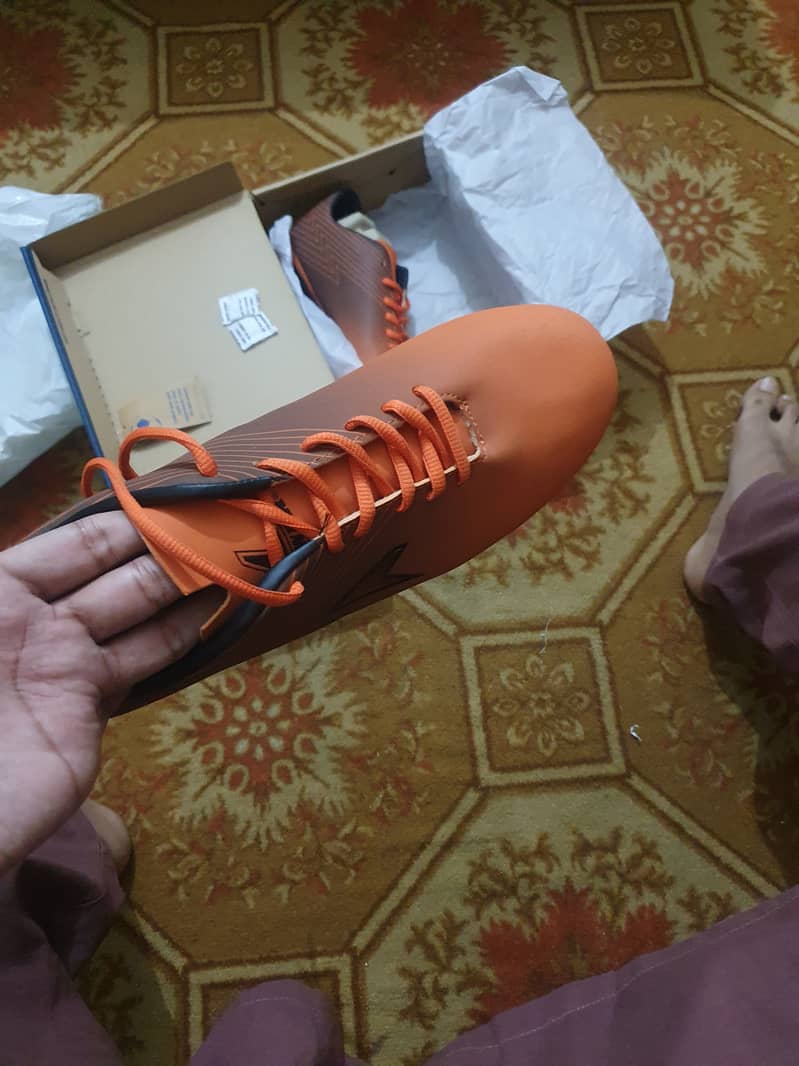 Football boots for sale 5