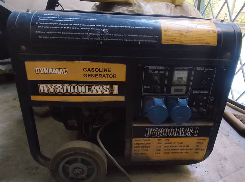 Dynamac Gasoline Generator DY 8000EWS 1