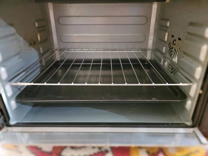 WESTPOINT ELECTRIC OVEN (WF-4500RKC) 6