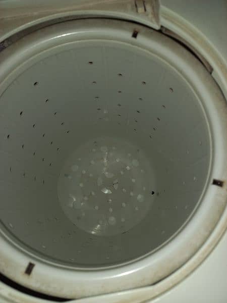 Washing Machine with Dryer 4