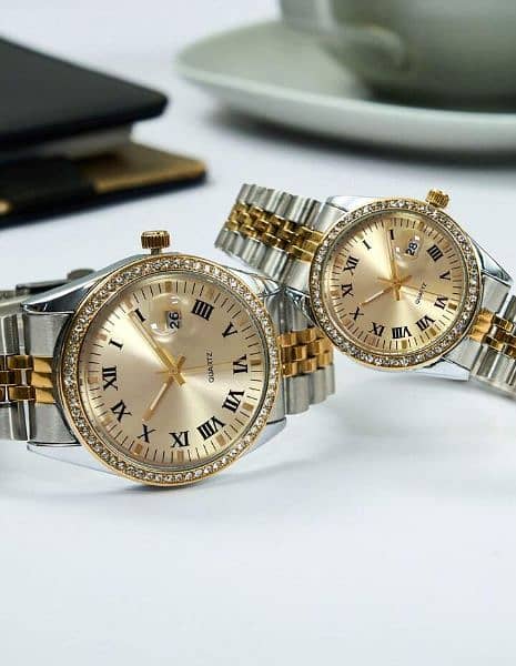 1 Pair Of Stylish And Trendy Male And Female Couples Pairing WatcheS 2