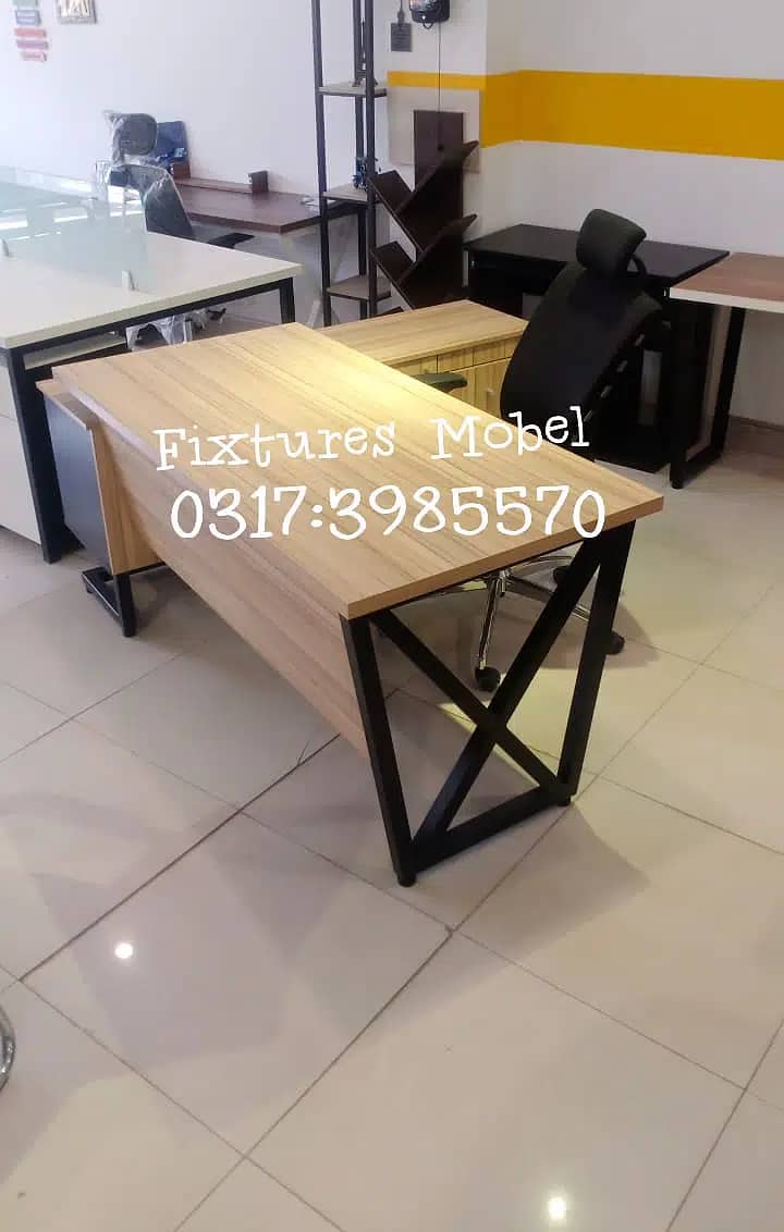 Executive Chsair/Office Chair/ Office Table /Reception Desk 2