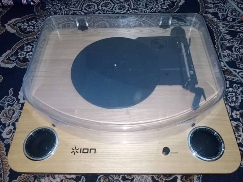 record player 3