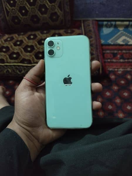 I phone 11 64 gb PTA approved 86 helth 10 by 10 condition 1